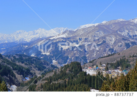 信州小谷村　雪どけの春 88737737