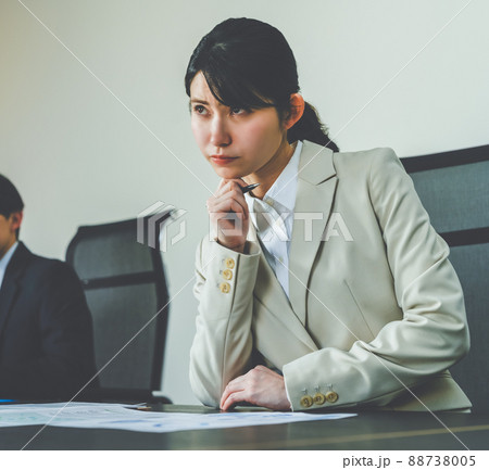 ビジネスシーン 88738005