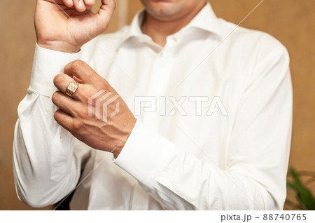 Newlyweds morning. Wedding accessories 88740765