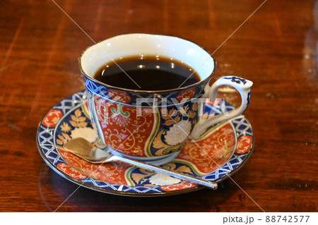 珈琲とコーヒーカップ 88742577