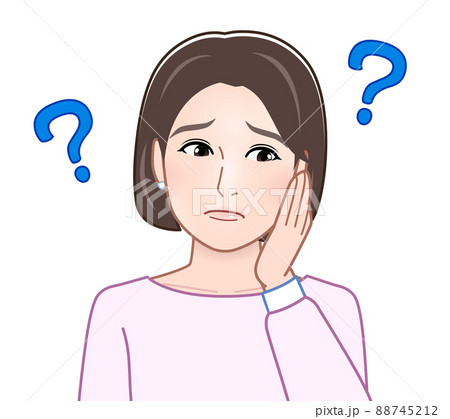 考え事をしている女性 88745212