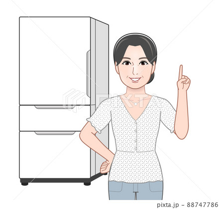 若い女性と冷蔵庫 若い女性と冷蔵庫 88747786
