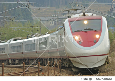 北陸本線 倶利伽羅-津幡 北越急行 681系 N02+N12編成 はくたか 北陸本線 倶利伽羅-津幡 北越急行 681系 N02+N12編成 はくたか 88750088