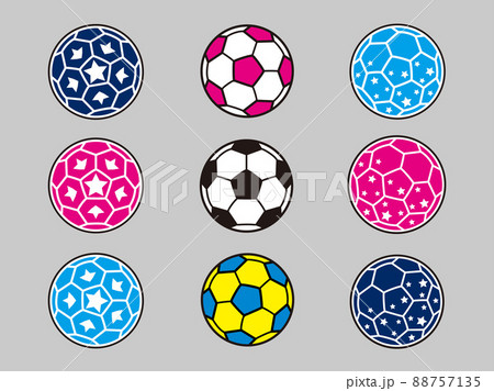 カラフルなサッカーボールいろいろ 88757135