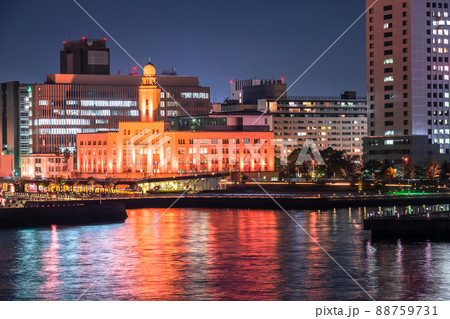 《神奈川県》横浜港町の夜景・象の鼻パーク 88759731