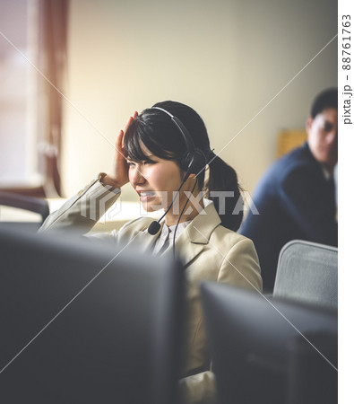ビジネスシーン 88761763