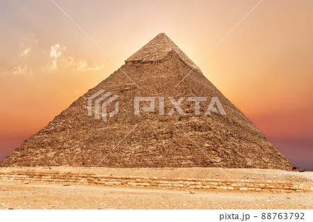 Sunset in Giza and the Pyramid of Khafre, Egypt 88763792