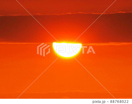夕闇 たそがれ 薄暮 88768022