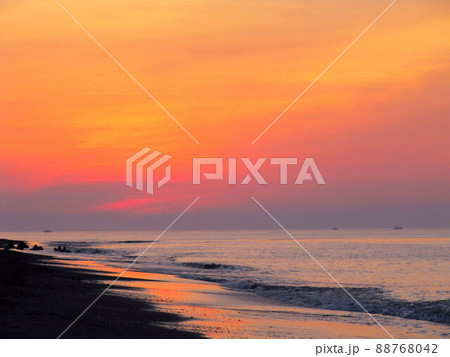 夕闇 たそがれ 薄暮 88768042