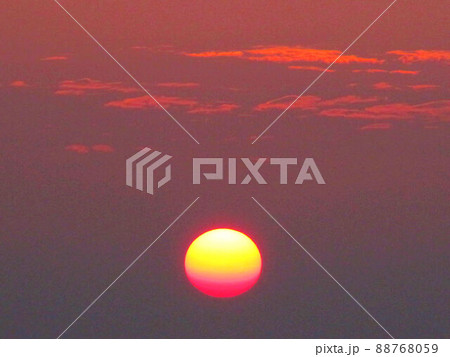 夕闇 たそがれ 薄暮 88768059