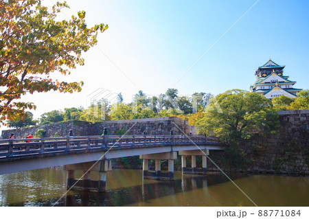 大阪城と極楽橋 大阪城と極楽橋 88771084