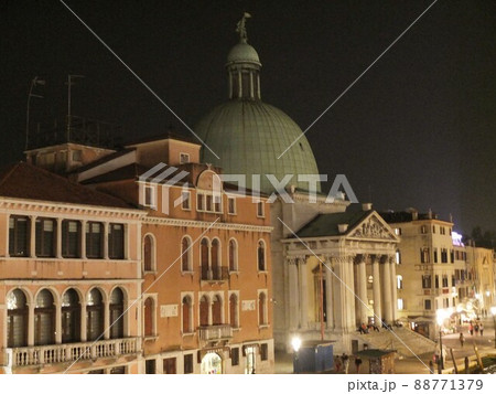 イタリアの夜 88771379