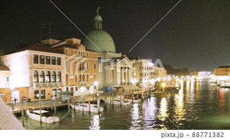 イタリアの夜 88771382