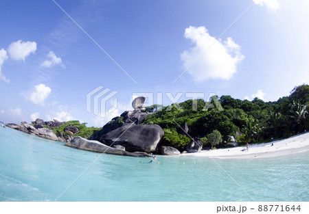 タイ・シミランのビーチの景色.1 88771644