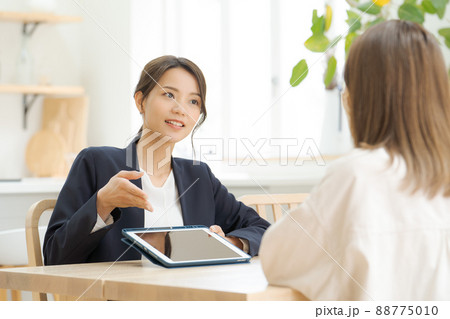 住宅販売アドバイザー 20代女性 住宅販売アドバイザー 20代女性 88775010