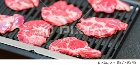 ジンギスカン 羊肉 ラム 【 焼肉 イメージ 】 ジンギスカン 羊肉 ラム 【 焼肉 イメージ 】 88779548