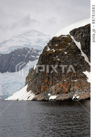 Coastline of Antarctica - Global Warming - Ice Formations 88781683