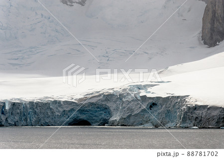 Coastline of Antarctica - Global Warming - Ice Formations Coastline of Antarctica - Global Warming - Ice Formations 88781702