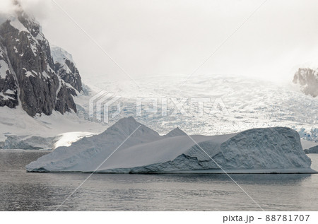 Coastline of Antarctica - Global Warming - Ice Formations Coastline of Antarctica - Global Warming - Ice Formations 88781707
