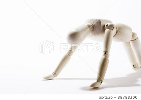 人形　絶望　落ち込む　手遅れ　借金 88788300