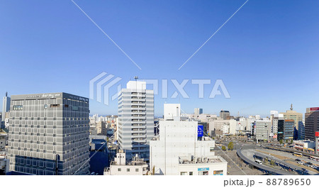 大分駅前ロータリーと市街地 大分駅前ロータリーと市街地 88789650