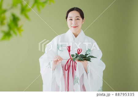 巫女 88795335