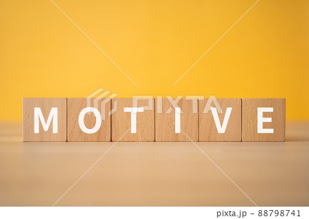 「MOTIVE」と書かれた積み木 「MOTIVE」と書かれた積み木 88798741
