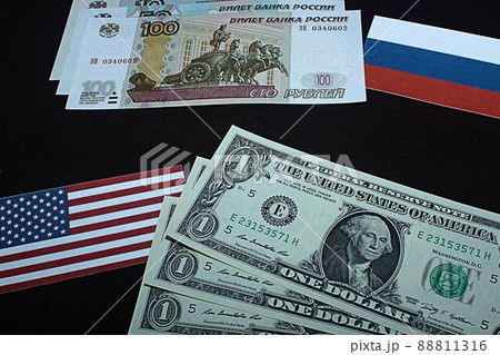【米ドル・ロシアルーブル・為替・FX・株などに関する記事のサムネイルに】ロシアルーブル紙幣とチャート 【米ドル・ロシアルーブル・為替・FX・株などに関する記事のサムネイルに】ロシアルーブル紙幣とチャート 88811316