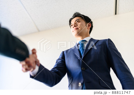 ビジネス. 88811747