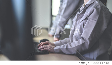 ビジネスシーン 88811748