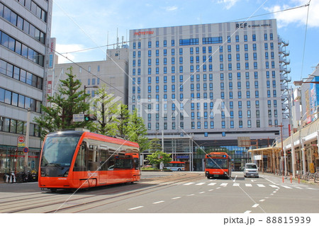 【愛媛県松山市】 花園町から見る松山市駅 【愛媛県松山市】 花園町から見る松山市駅 88815939