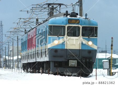 北陸本線　美川－加賀笠間　JR西日本　415系800番台　C04編成（金沢） 88821362