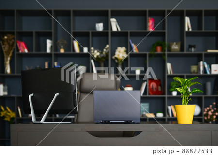 Table with laptop in home office interior. 88822633