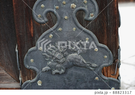 京都春の東本願寺の情景 88823317