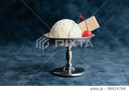 アイスクリーム レトロスイーツのイメージ素材 アイスクリーム レトロスイーツのイメージ素材 88824768