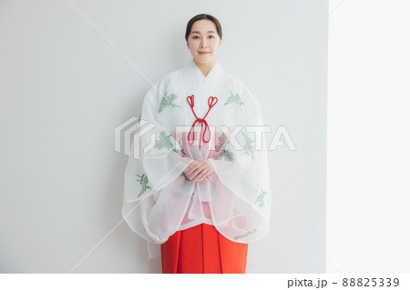 巫女 巫女 88825339