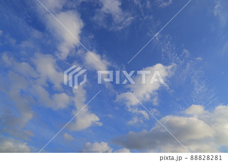 青い空と白い雲 青い空と白い雲 88828281