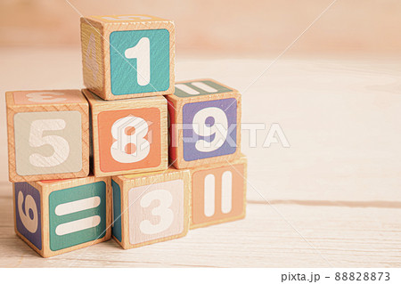 Number wood block cubes for learning Mathematic, education math concept. Number wood block cubes for learning Mathematic, education math concept. 88828873
