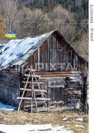 Abandoned and destroyed houses in the villages of Ukraine. Because of war. Departure from the occupied territories. War in Ukraine. Abandoned and destroyed houses in the villages of Ukraine. Because of war. Departure from the occupied territories. War in Ukraine. 88840078
