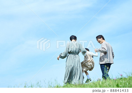 ファミリー　屋外 88841433