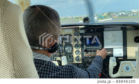操縦席 88846100
