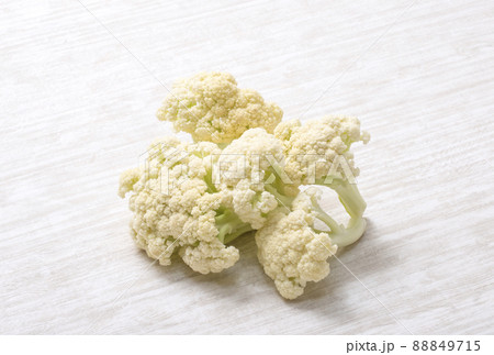 カリフラワー　花キャベツ　穫れたて野菜　健康野菜 88849715
