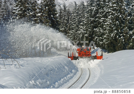 只見線 上条ー入広瀬 JR東日本 DD14-333(長岡)+DE10-1680(長岡) 特雪 只見線 上条ー入広瀬 JR東日本 DD14-333(長岡)+DE10-1680(長岡) 特雪 88850858