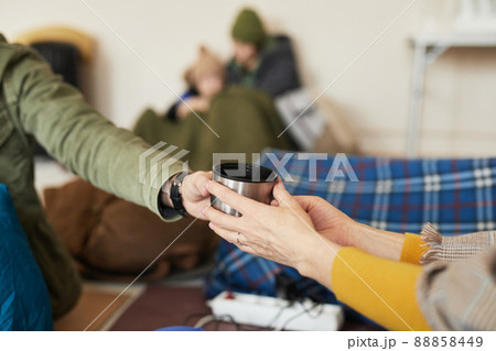 Sharing in Shelter Sharing in Shelter 88858449