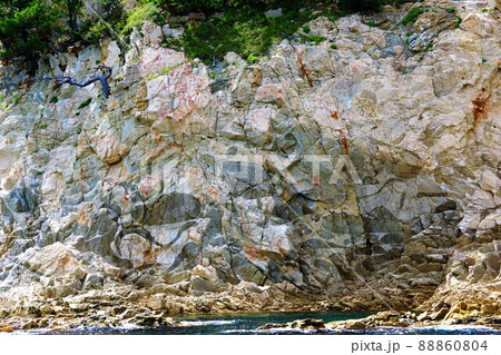 北長門海岸国定公園の風景　青海島（マグマ混合絵巻物） 88860804