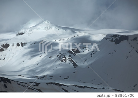 Volcano Ice Cap Eyjafjallajokull in Iceland 88861700