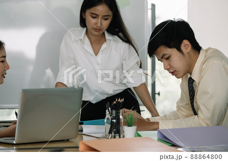 Asian Business People Meeting Conference Discussion Corporate Concept Asian Business People Meeting Conference Discussion Corporate Concept 88864800