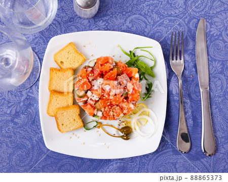 Salmon tartar with avocado Salmon tartar with avocado 88865373