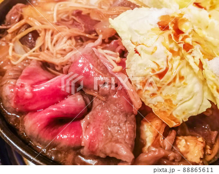 調理中のすき焼き	 88865611