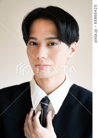 韓国ファッションのかっこいい男性 ファッション ビューティー 韓国ファッションのかっこいい男性 ファッション ビューティー 88866420